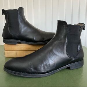 All Saints Men’s Classic Chelsea Boots in Black Leather *Portugal*